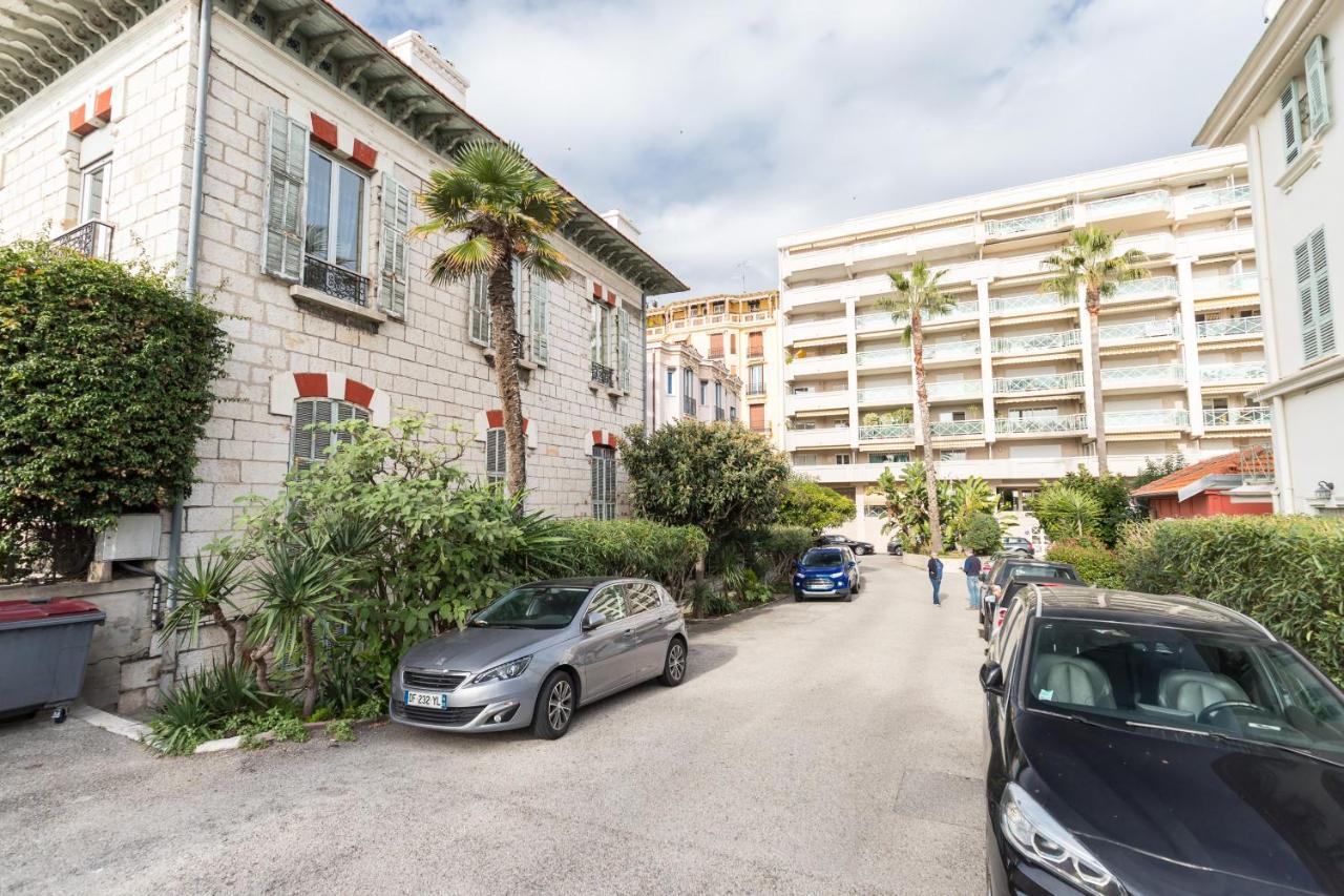 Promenade Des Anglais . Nizza Exterior foto